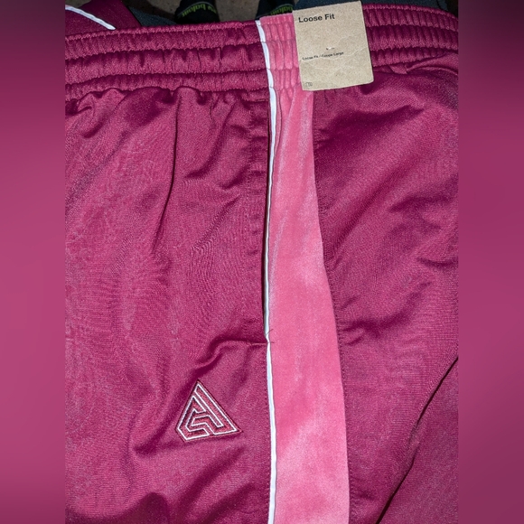 Nike Giannis mens basketball pants. NWT size large. Print all over. - Picture 7 of 9